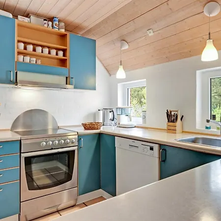 Hunno - 3km From The Sea By Interhome *