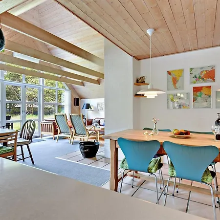 Hunno - 3km From The Sea By Interhome *