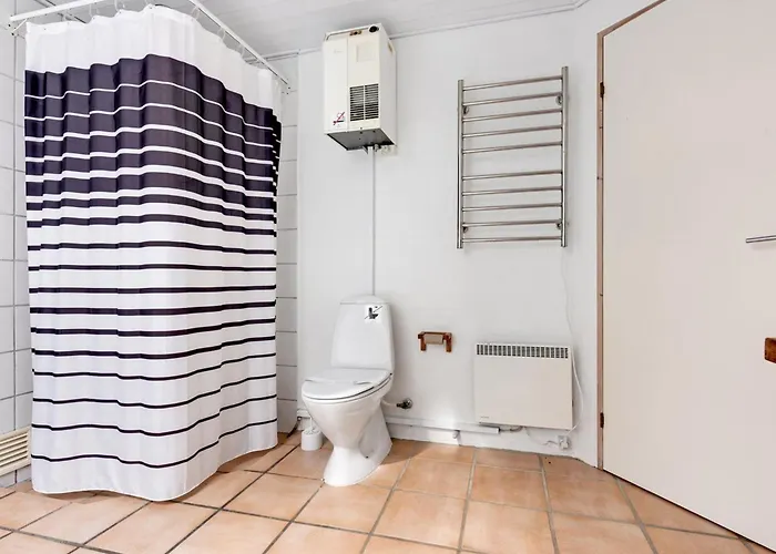 Hunno - 3km From The Sea By Interhome *