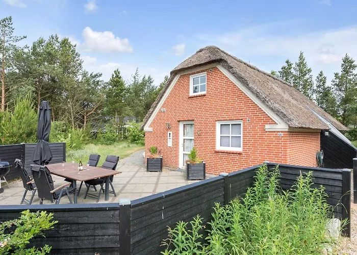 Hunno - 3km From The Sea By Interhome *