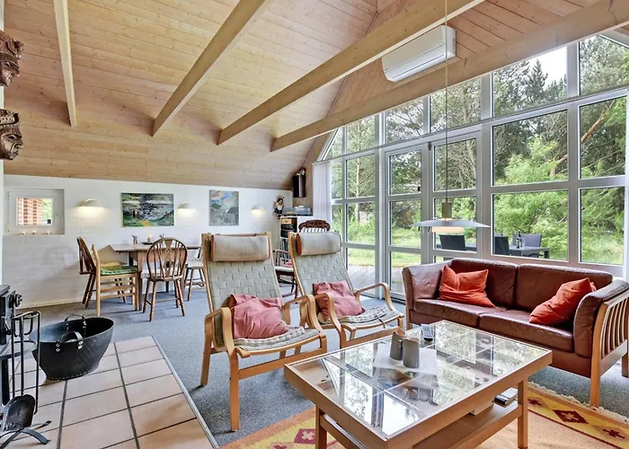 Hunno - 3km From The Sea By Interhome